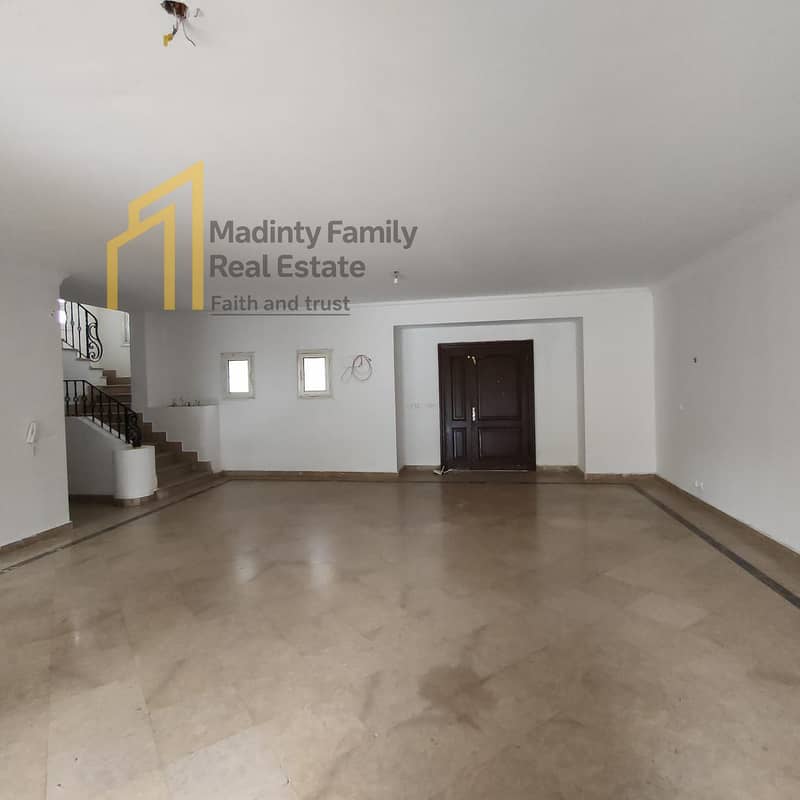 فيلا للايجار فى مدينتى نموذج y فيو جاردن بجوار الاوبن ايرمول بسعر لقطه 0