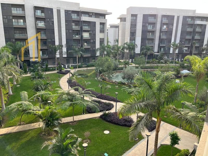 شقه للبيع مساحة 133م بكمبوند بريفادو فيو البحيرات بحرى صريح 0