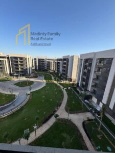 6,600,000 ج.م شقه للبيع بكمبوند بريفادو مساحة 100م بالنادى والجراج فيو جاردن