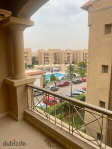 9,000,000 ج.م للاستلاي فوري شقة للبيع جاهزة بمساحة 220م في كمبوند ستون ريزيدنس بفيو علي لاند سكيب و حمامات سباحه