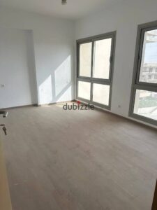 90,000 ج.م للإيجار – بنتهاوس فاخر في فورتين، أب تاون كايرو