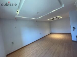 12,500,000 ج.م للبيع بنتهاوس 280م كمبوند أكتوبر بلازا، بإطلالتين مباشرتين على المسطحات المائية من البلكونة والروف.