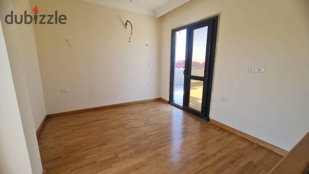 للبيع فيلا توين هاوس كمبوند باتيو الزهراء-لافيستا 0