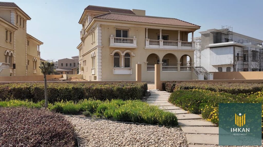 فيلا للبيع استلام فورى 374م فيو لاند سكيب و اكاديمية ارسنال فى هايد بارك التجمع الخامس القاهرة الجديدة قريبة من الجامعة الأمريكية 0