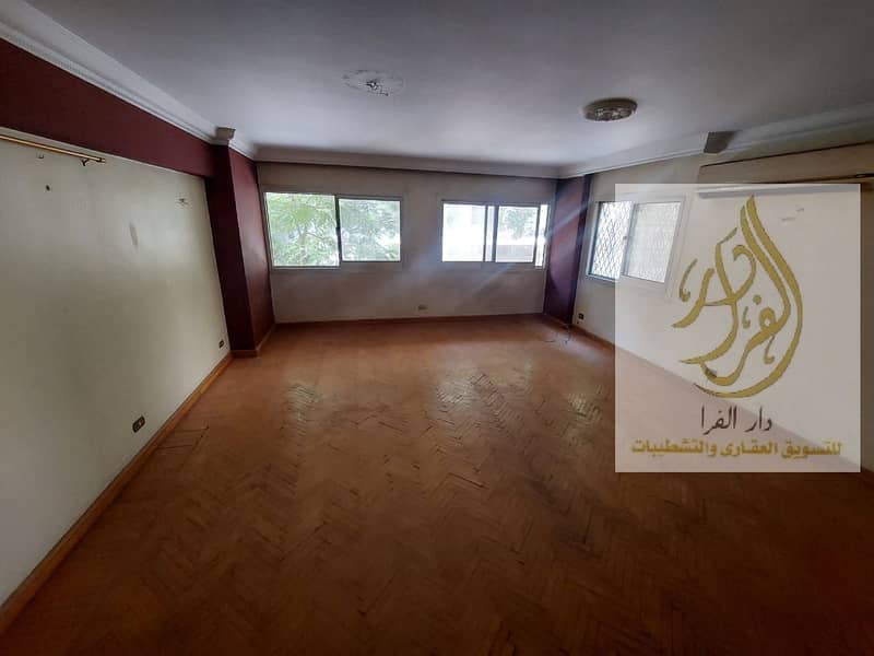 شقة للبيع مميزة بالمهندسين بتفرعات شارع احمد عرابى 0