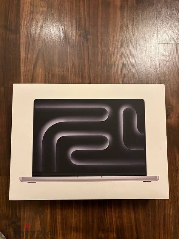 macbook pro 14 inch M5 512gb 0