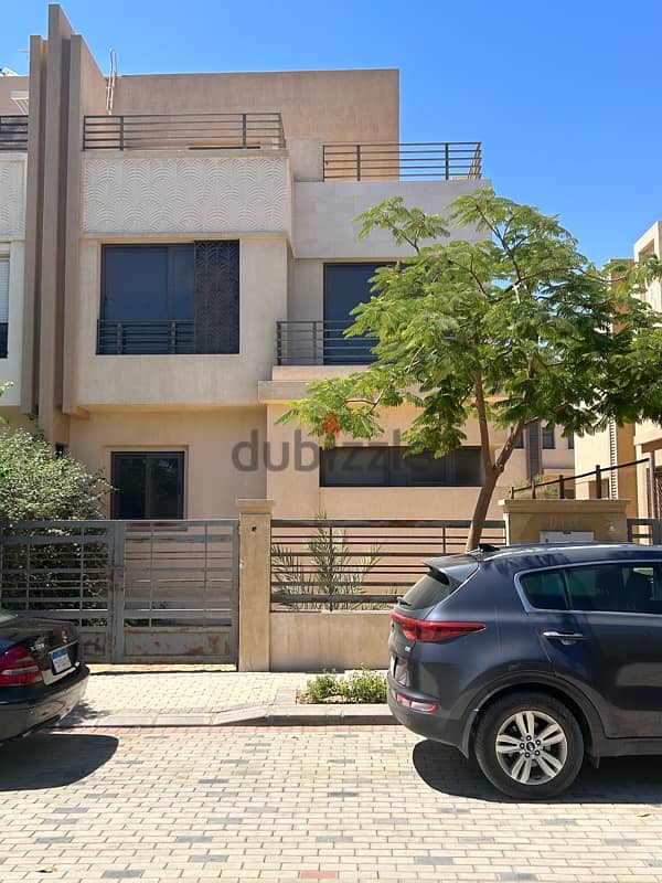 توين هاوس للبيع من المالك مباشره بالشيخ زايد 0