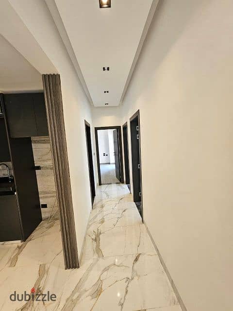 استلام فورى متشطبه el patio Oro تشطيبات حديثه بالمطبخ والتكييفات لم تسكن من قبل تتكون من 3 غرف 2 حمام جاهزه للسكن 0