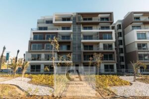 9,800,000 ج.م شقه للبيع في كمبوند بالم هيلز بسعر الكاش في التجمع الخامس متشطبه بالكامل او بمقدم 3% فقط اقساط تصل الي 10 سنوات * Palm Hills New Cairo *