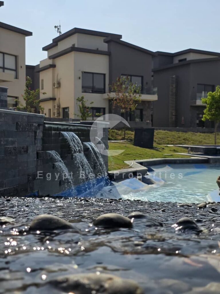 للبيع شقة القاهره الجديده فيو علي اكبر لاند سكيب  باقل مقدم و اقساط علي 10  سنوات لفترة محدودة  اقرب استلام 0