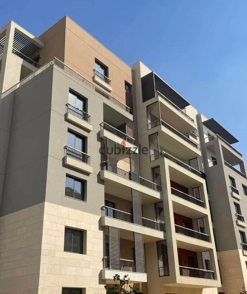 شقة لقطة للبيع دقايق من ميفيدا وهايد بارك متشطبة الترا سوبر لوكس ب اقل مقدم واطول فترة للسداد. 0