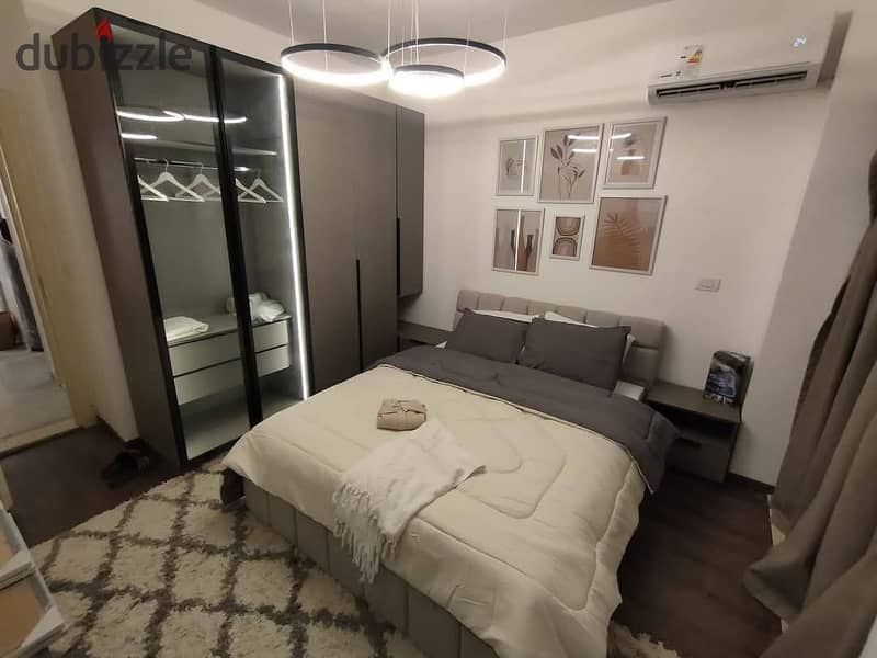 ستوديو مفروش للايجار في مدينتي B8 اول سكن  فرصة مميزة للايجار ستوديو فندقي بالكامل في مدينتي B8 موقع ممتاز وتشطيب راقي وجاهز للسكن الفوري  المساحة 70 0