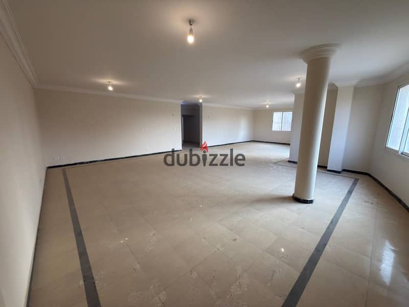 شقه للبيع 300م فيووايدجاردن وشارع رئيسي لوكيشن رائع دور متكرر اسانسير استلام فوري  بالقرب من نادي الرحاب الرياضي الشهر العقاري 0