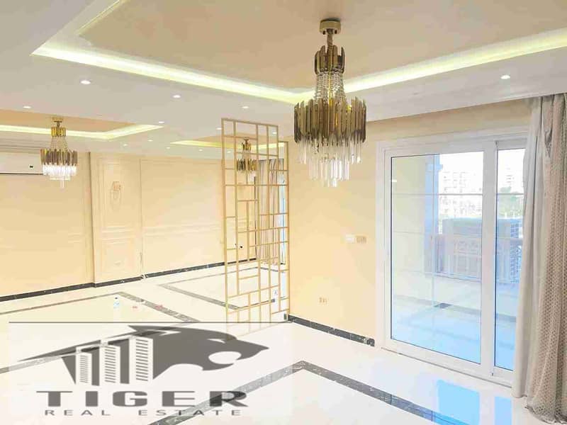 للبيع 211 متر فيو مجري السيل تشطيب الترا سوبر لوكس 0