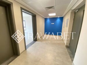 25,000 ج.م عيادة للايجار اقل من سعر السوق في ميدتاون نيو جيزة تشطيب كامل بالتكيفات مساحة ٨٠ متر ٢ غرفة ريسبشن حمام