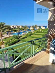 12,000,000 ج.م شاليه كورنر دايركت سي فيو للبيع في لافيستا 6 العين السخنه استلام متشطب بالكامل بمقدم 10% و تقسيط علي 8 سنوات