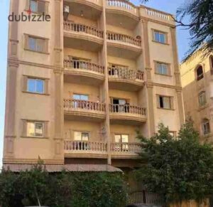 4,750,000 ج.م شقه لقطه اقل من سعر السوق نص تشطيب للبيع في التجمع الخامس النرجس عمارات