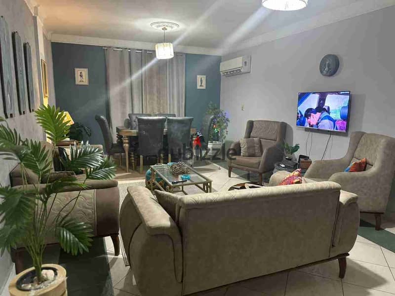 شقة للايجار مفروش في الرحاب موقع مميز جدا 0