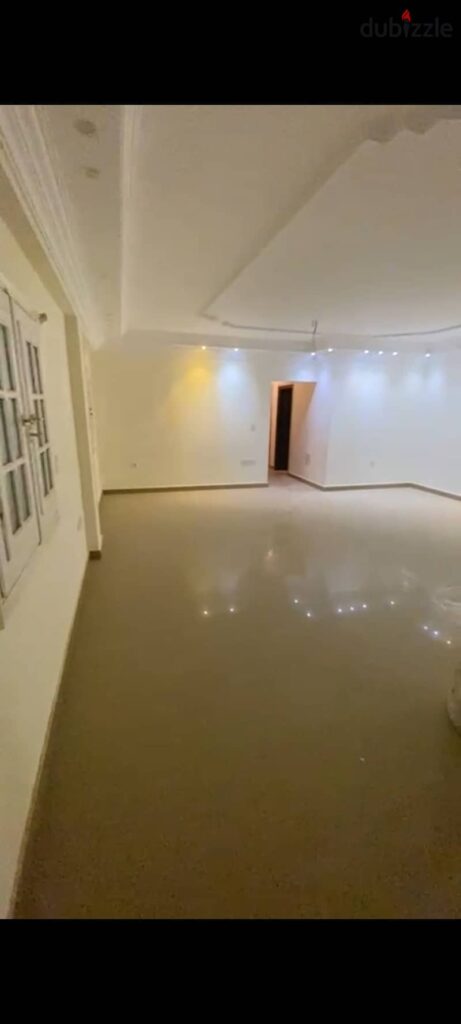 روف للإيجار – شقة بالتجمع الأول | البنفسج 9 فيلات– التجمع الأول 0