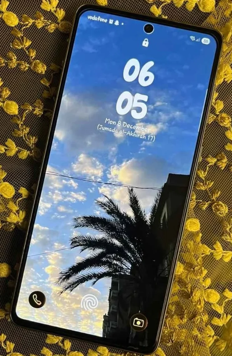 تليفون سامسونج Galaxy A73 مستعمل بحالة ممتازة – فحص كامل وضمان الاستلام